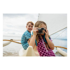 Beach & Bandits - Karierter Ferien-Badeanzug aus recycelten Fasern mit UV-Schutz | Fuchsia