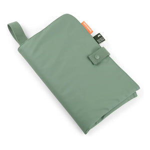 Done by deer - Wasserdichte Reise-Wickelunterlage | Grün