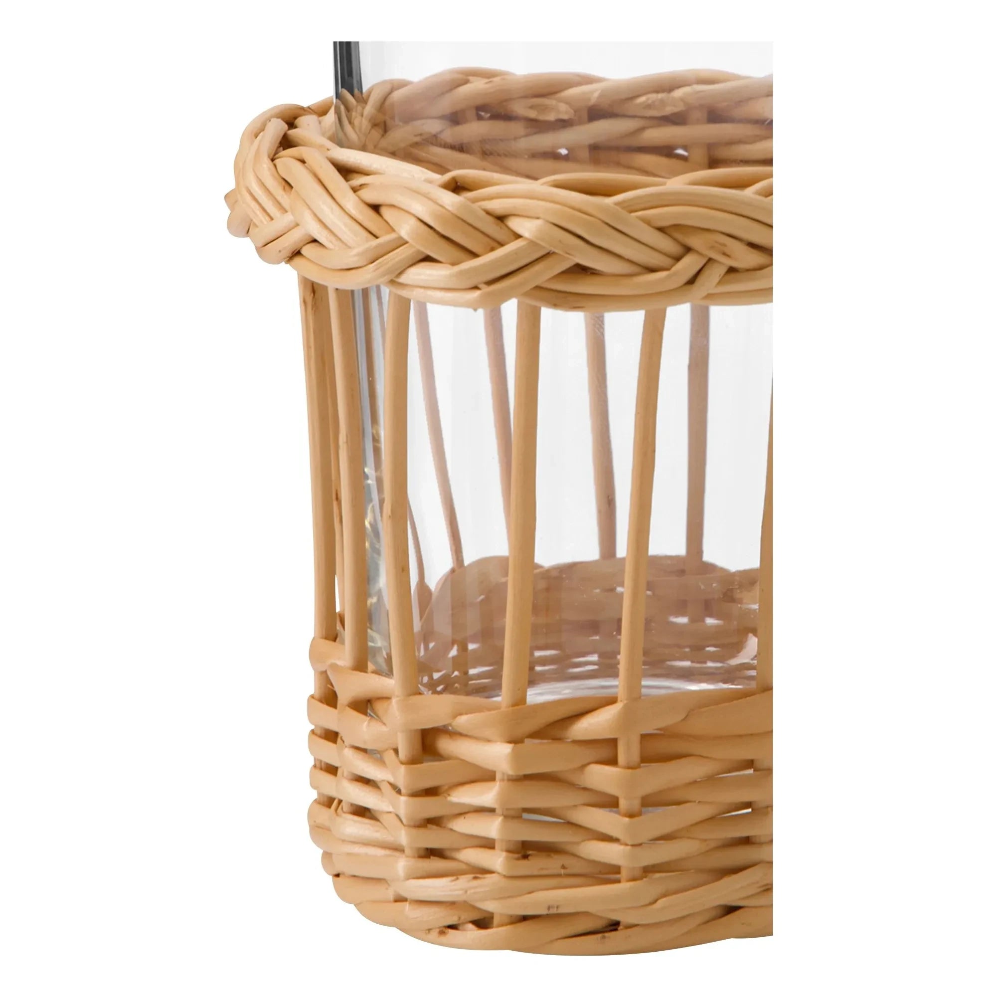 House of Capricorn - Glas und Rattan Vitória