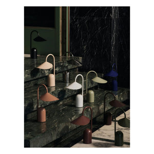 Ferm Living - Arum Tischlampe | Stahl