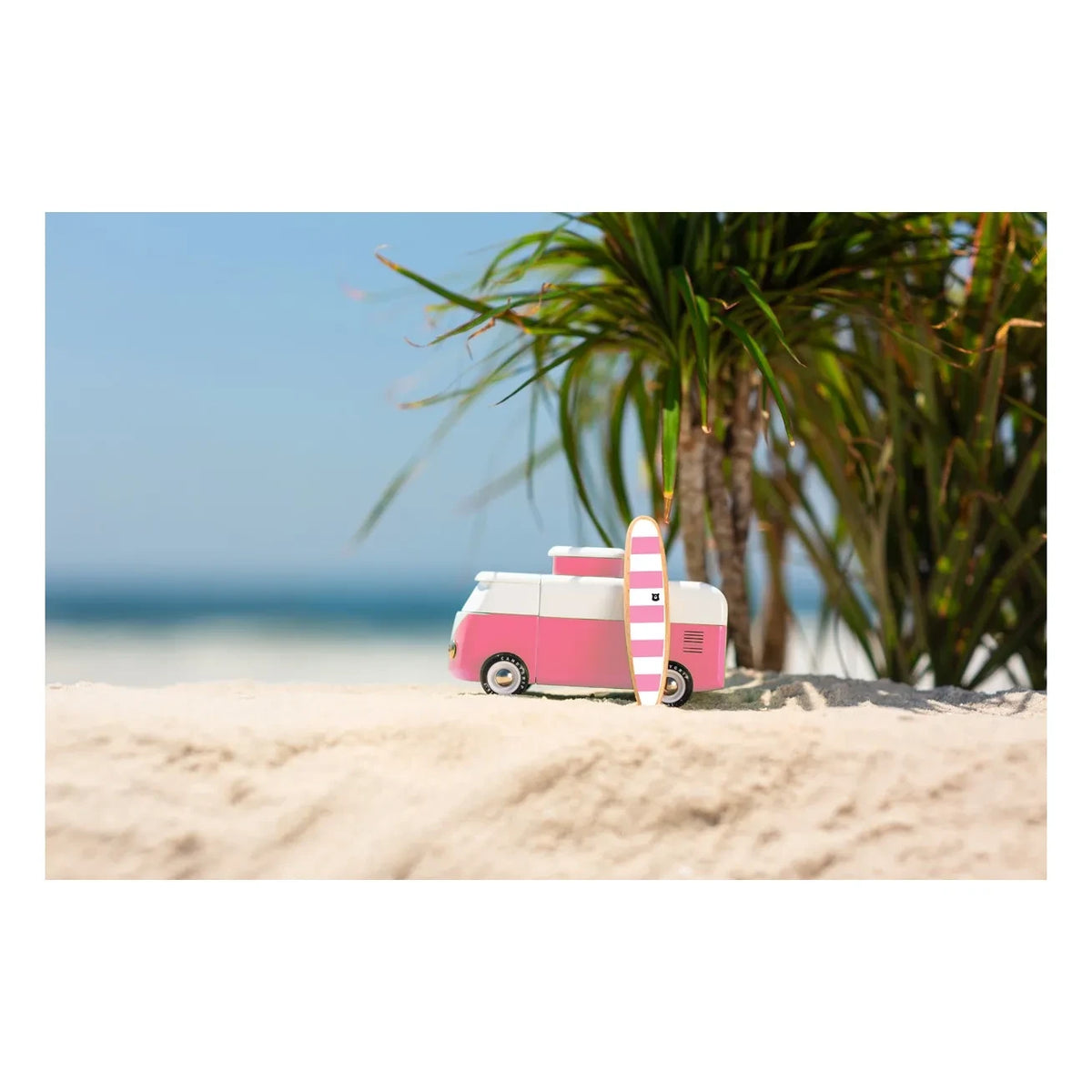 Candylab - Mints - VW Beach Bus | Pembe