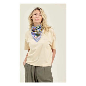 Apaches - Latika Schal mit großem Blumenmuster | Blau