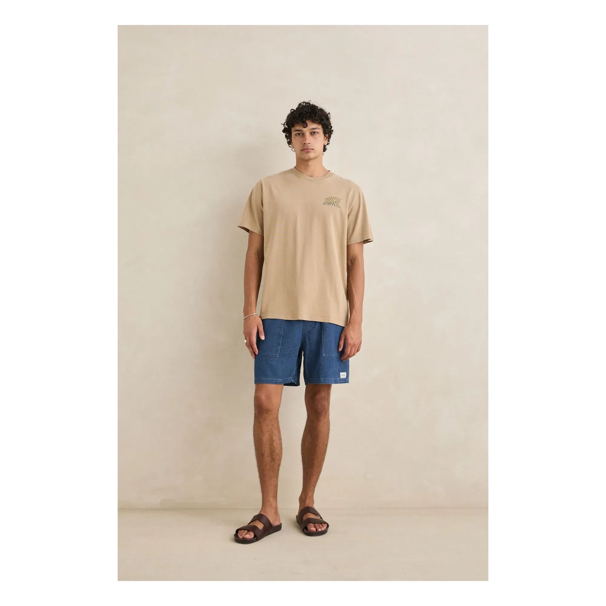 Rhythm - Botanisches Vintage-T-Shirt | Dunkelbeige