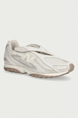 New Balance 204V Kadın Sneaker