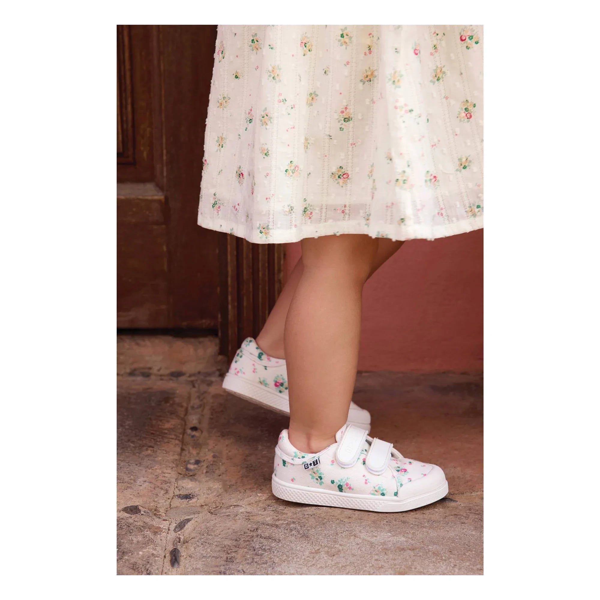 Bonton - Flowery Izy Kratzige Sneaker | Ecru