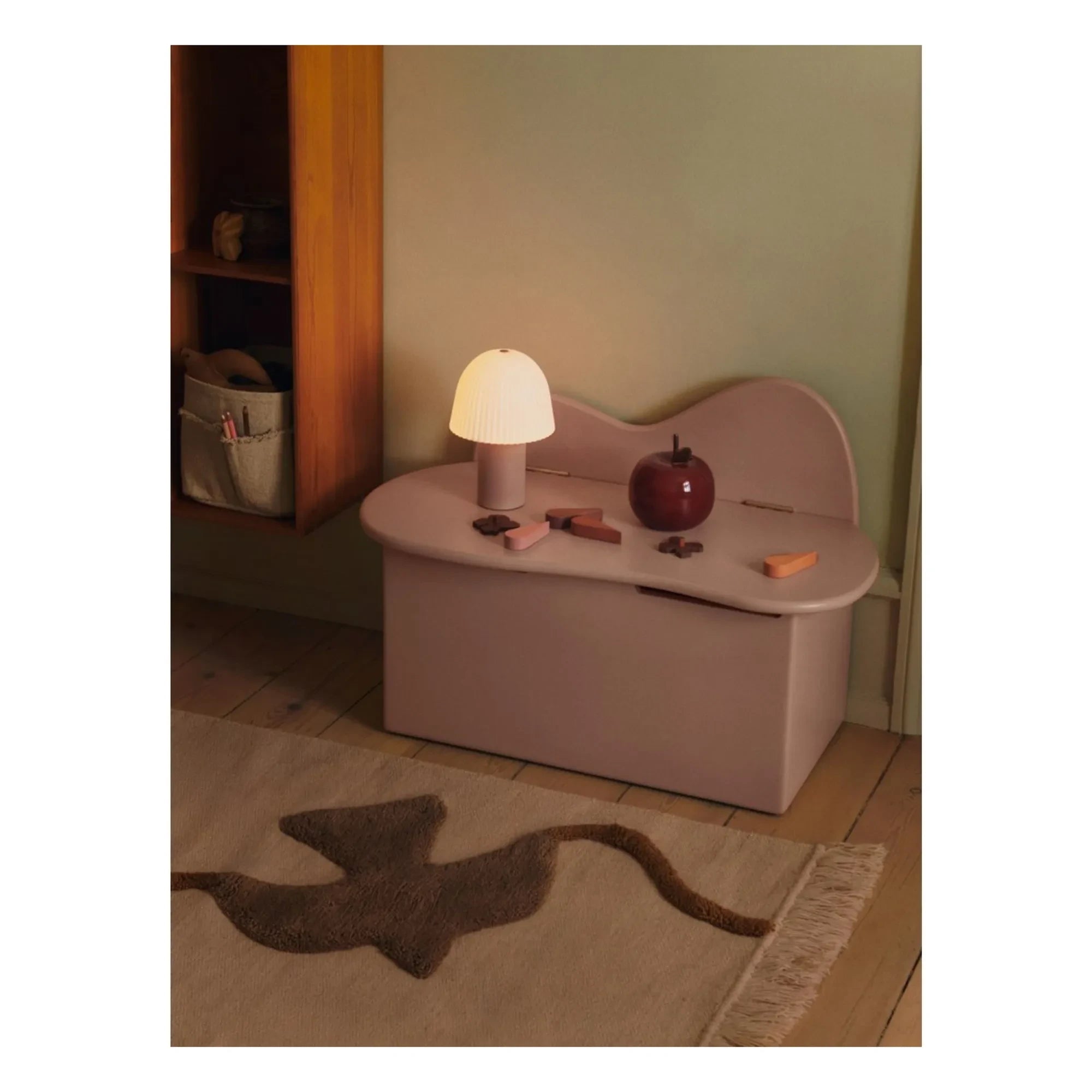 Ferm Living Kids - Schräge Aufbewahrungsbox | Rosa