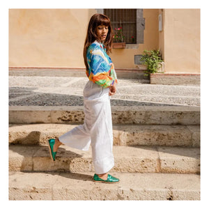 Mapache - Fröhliche Metallic-Sandalen | Smaragdgrün