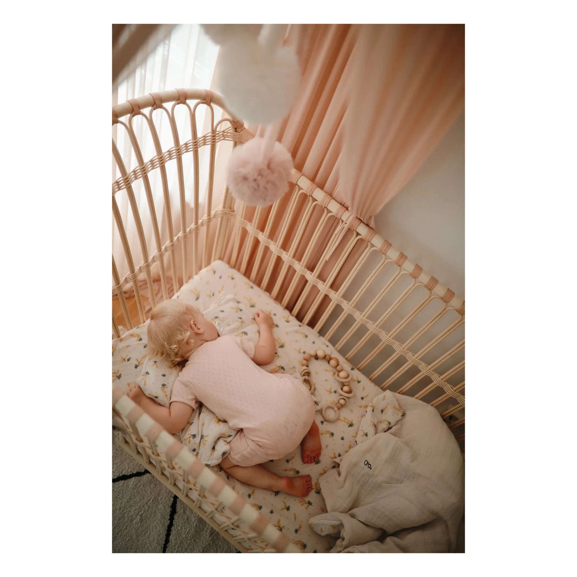 Bermbach Handcrafted - Frederick Handgefertigtes Rattan-Babybett - 60 x 120 cm