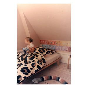 Charlie Crane - Kuscheldecke und Kissen Doli - Tajine Banane x Charlie Crane | Leopard