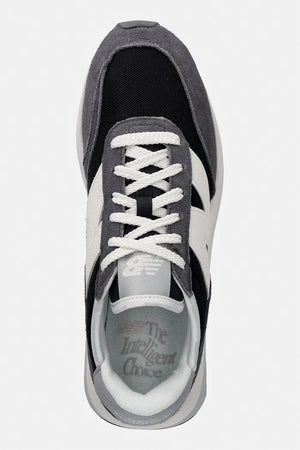 New Balance 370 spor ayakkabı