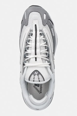 New Balance 1000 spor ayakkabı