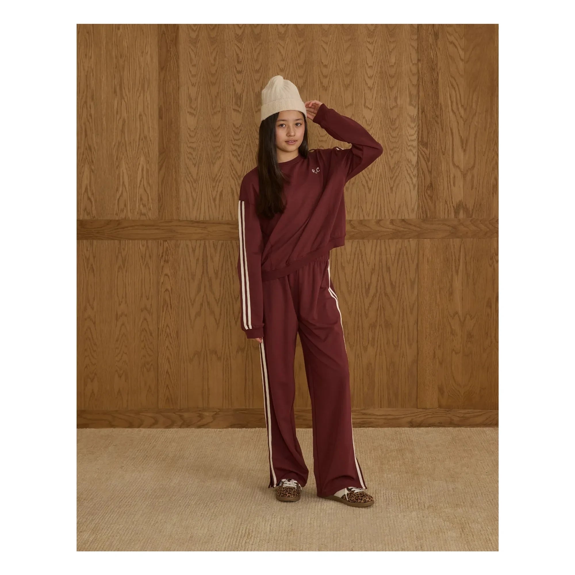 Rylee + Cru - Bordo Sweatshirt mit Besatz