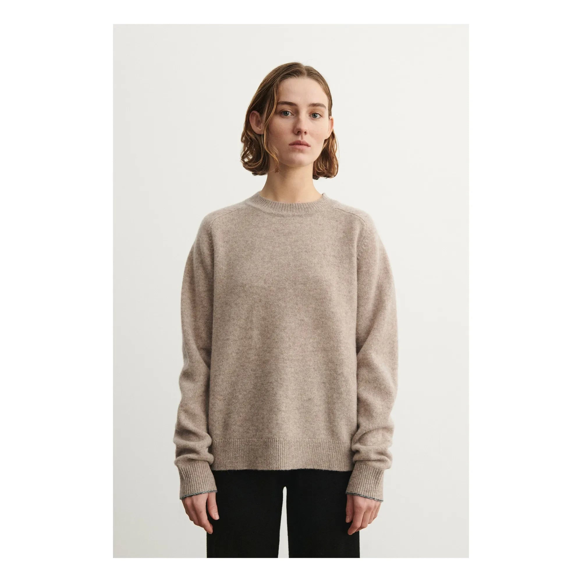 FUB - Damen Kollektion Rundhalsausschnitt Wollpullover | Beige