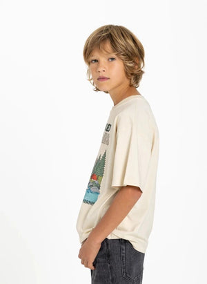 Hundred Pieces - Finn Chill Camp Organic Baumwoll-T-Shirt | Beige