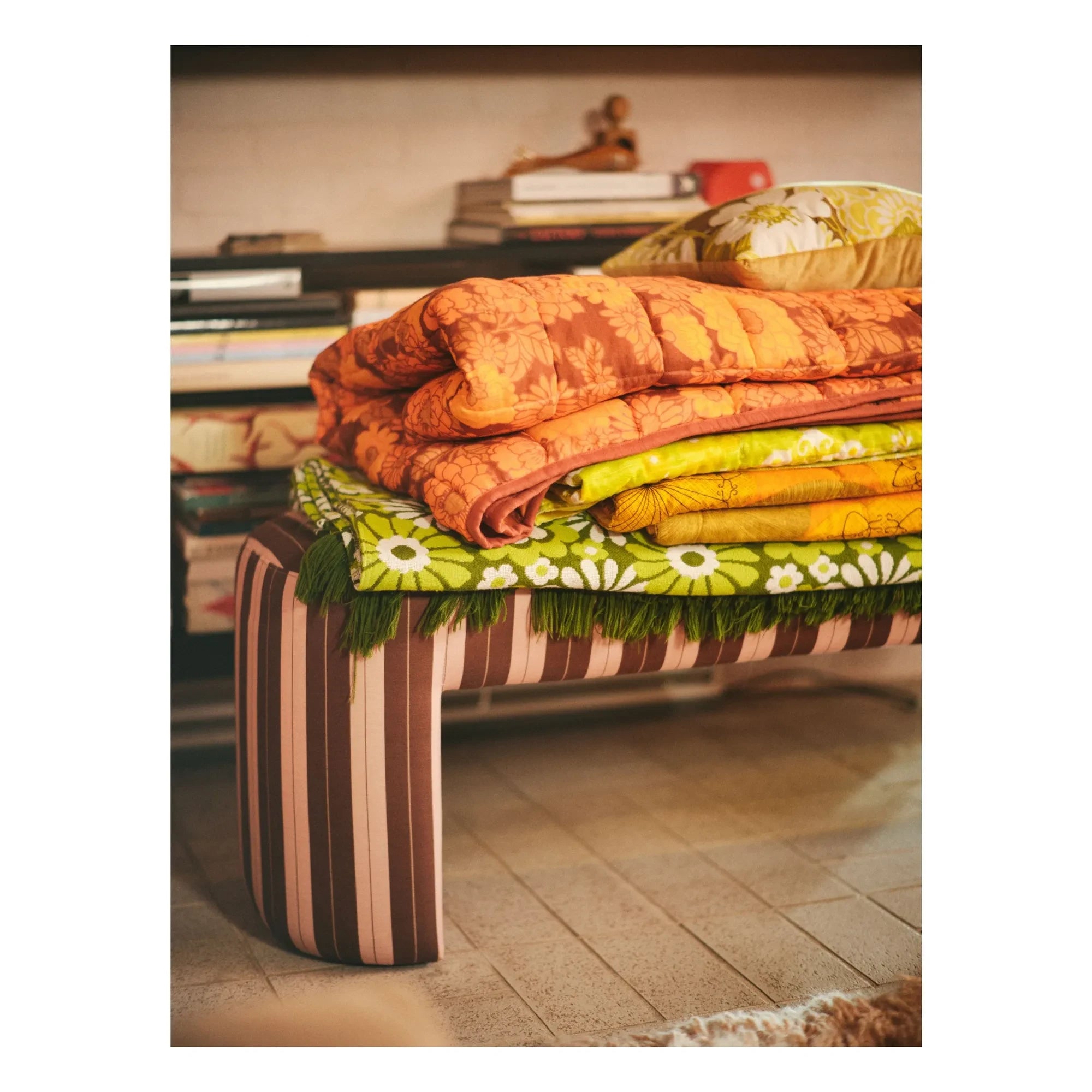 HKliving - Lobby Bank | Rosa