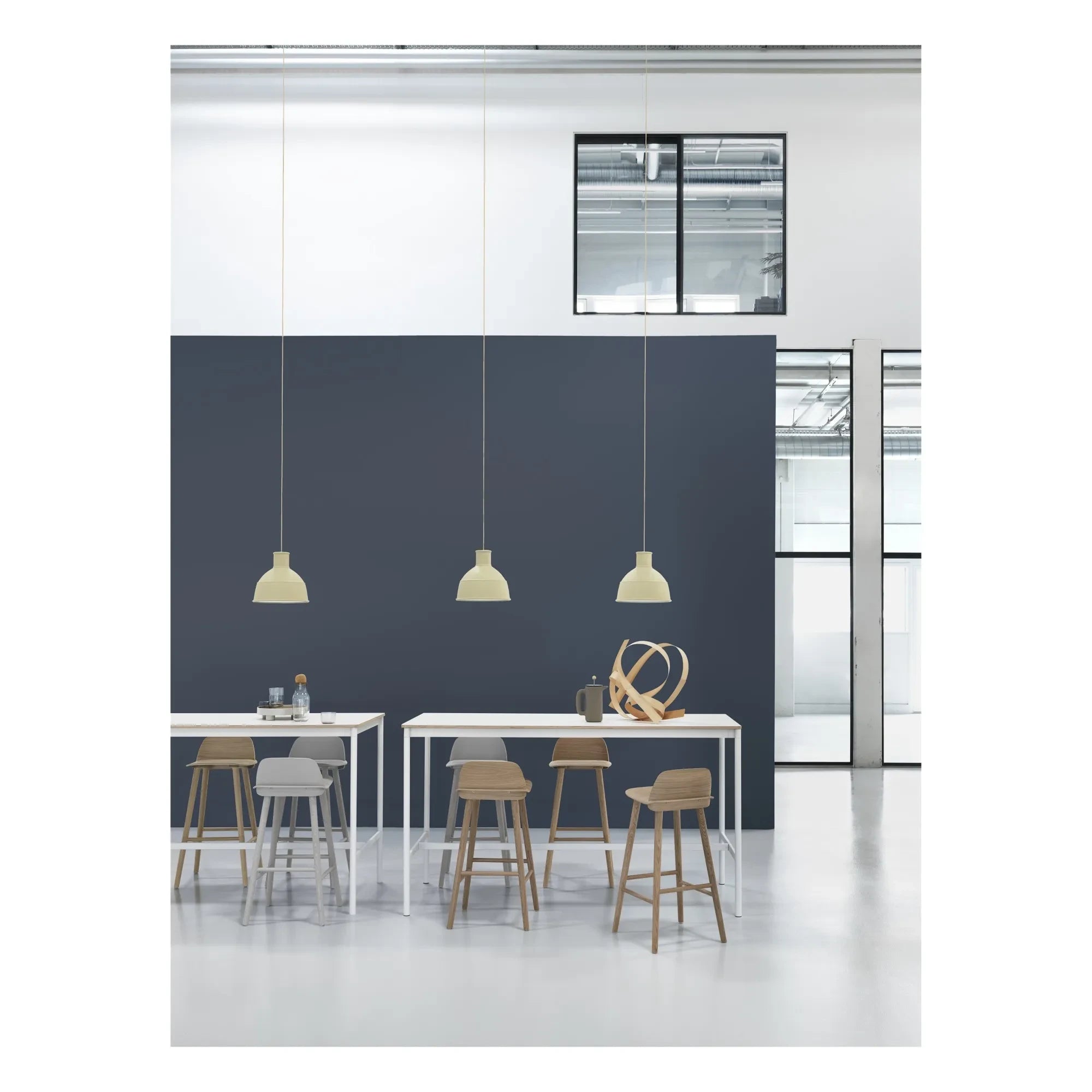 Muuto - Nerd Barhocker 65 cm | Schwarz