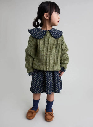 Búho - Organische Baumwolle Blüten Cottage Claudine Kragen Kleid | Marineblau