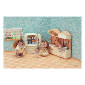Sylvanian Families - Set mit Küchenschränken