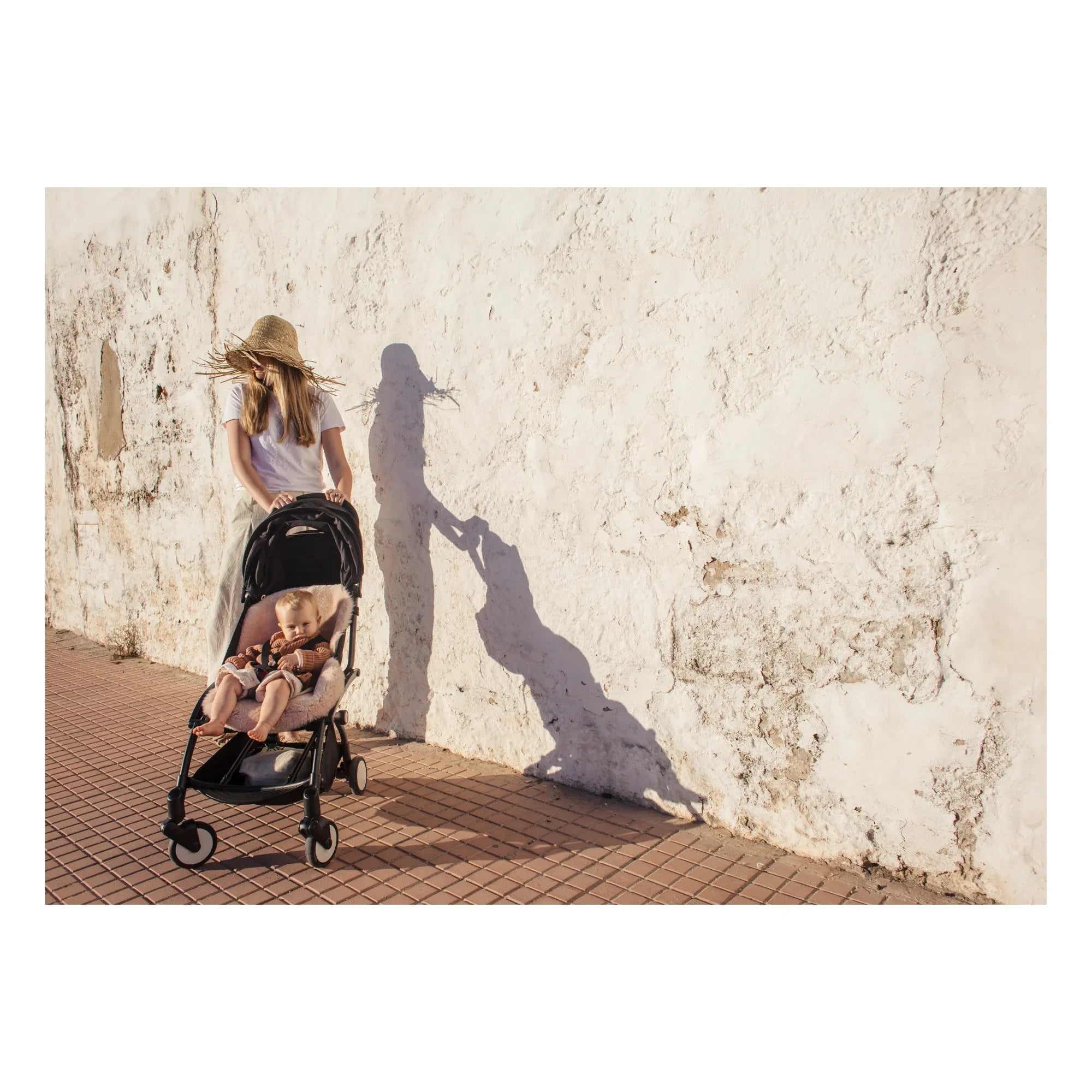BINIBAMBA - Lammfell für Kinderwagen und Babyschale - 68x44 cm | Rosa
