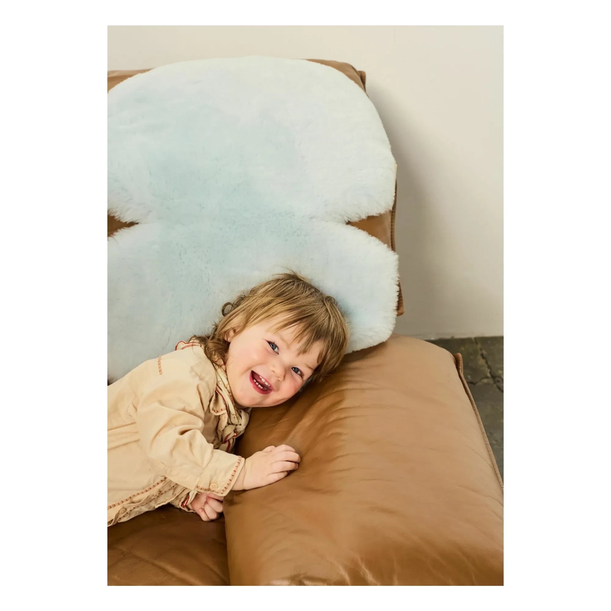 BINIBAMBA - Lammfell für Kinderwagen und Babykorb - 68x44 cm | Blau