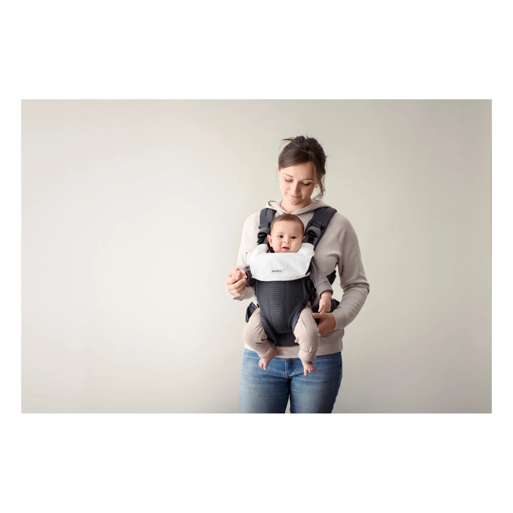 BabyBjörn - Lätzchen für Babytrage Harmony | Weiß