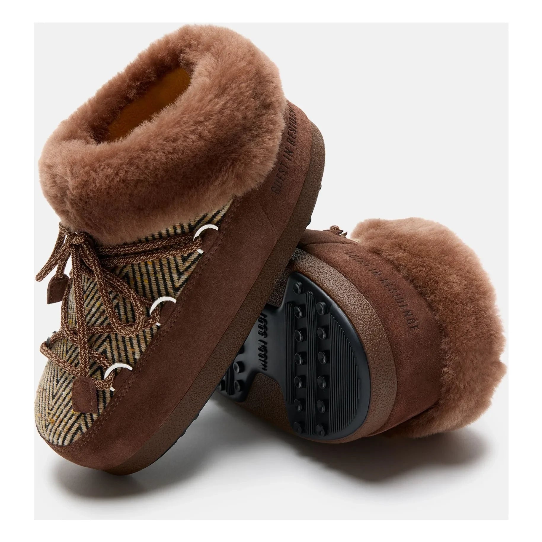 Moon Boot - MB x Guest in Residence Chalet-Pantoffeln | Chocolate