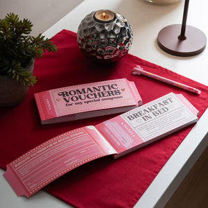 Legami - Kitap 24 Romantic Vouchers - Portuguese - Gift Vouchers