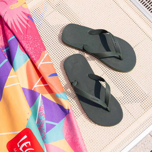 Legami - Größe 44/45 Regular Olivgrüne Flip-Flops