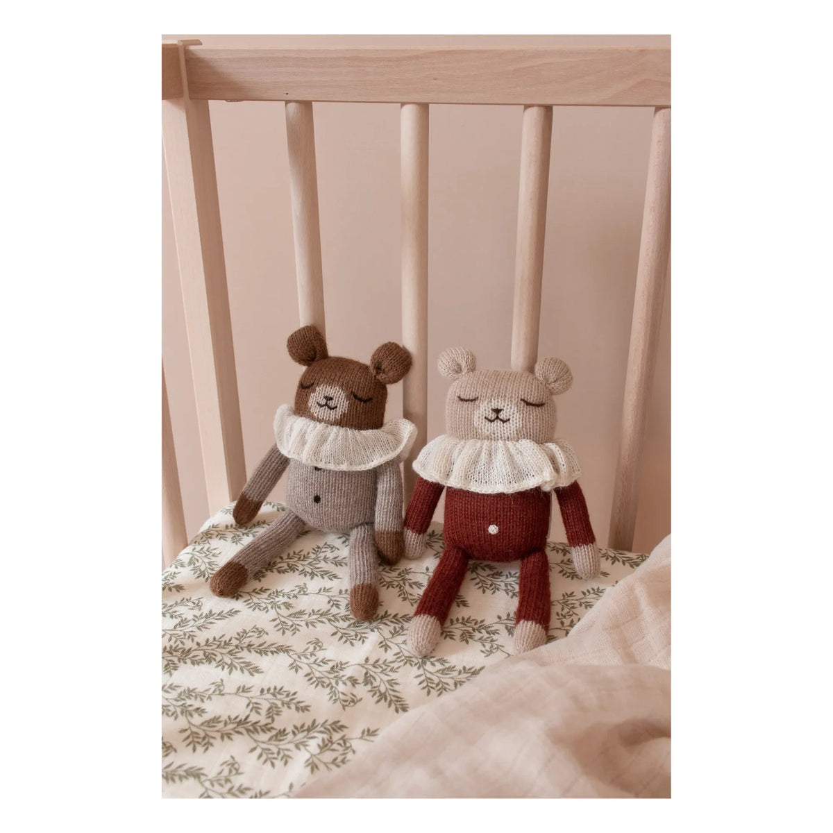 Main Sauvage - Großer Teddybär im Schlafanzug | Terrakotta