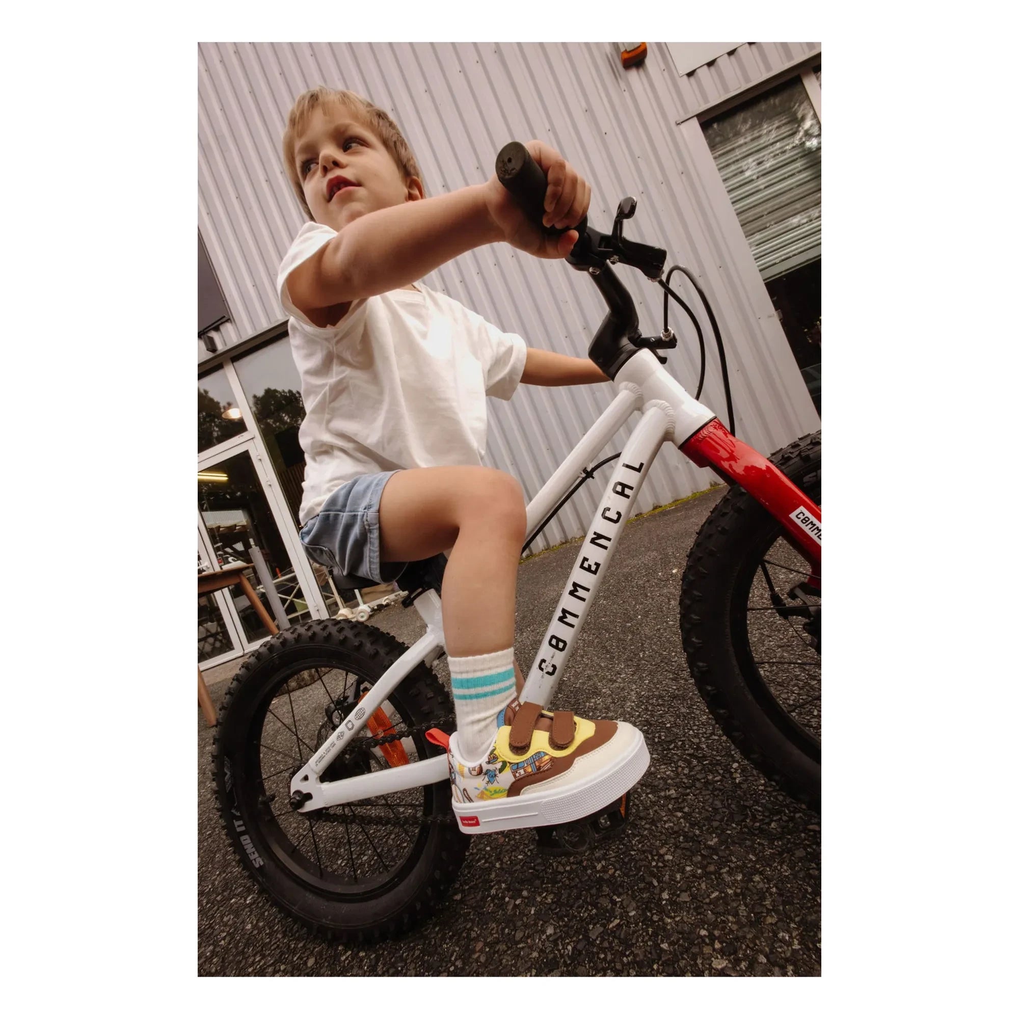 Hello Hossy - San Francisco Sneaker mit Kratz-Detail | Braun