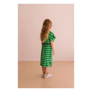 We Are Kids – Grün gestreiftes Bio-Baumwoll-Handtuchkleid
