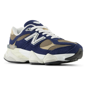 New Balance - 9060 Bağcıklı Spor Ayakkabı | Lacivert