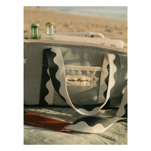 Business & Pleasure Co. – Premium-Kühltasche | Hellblau