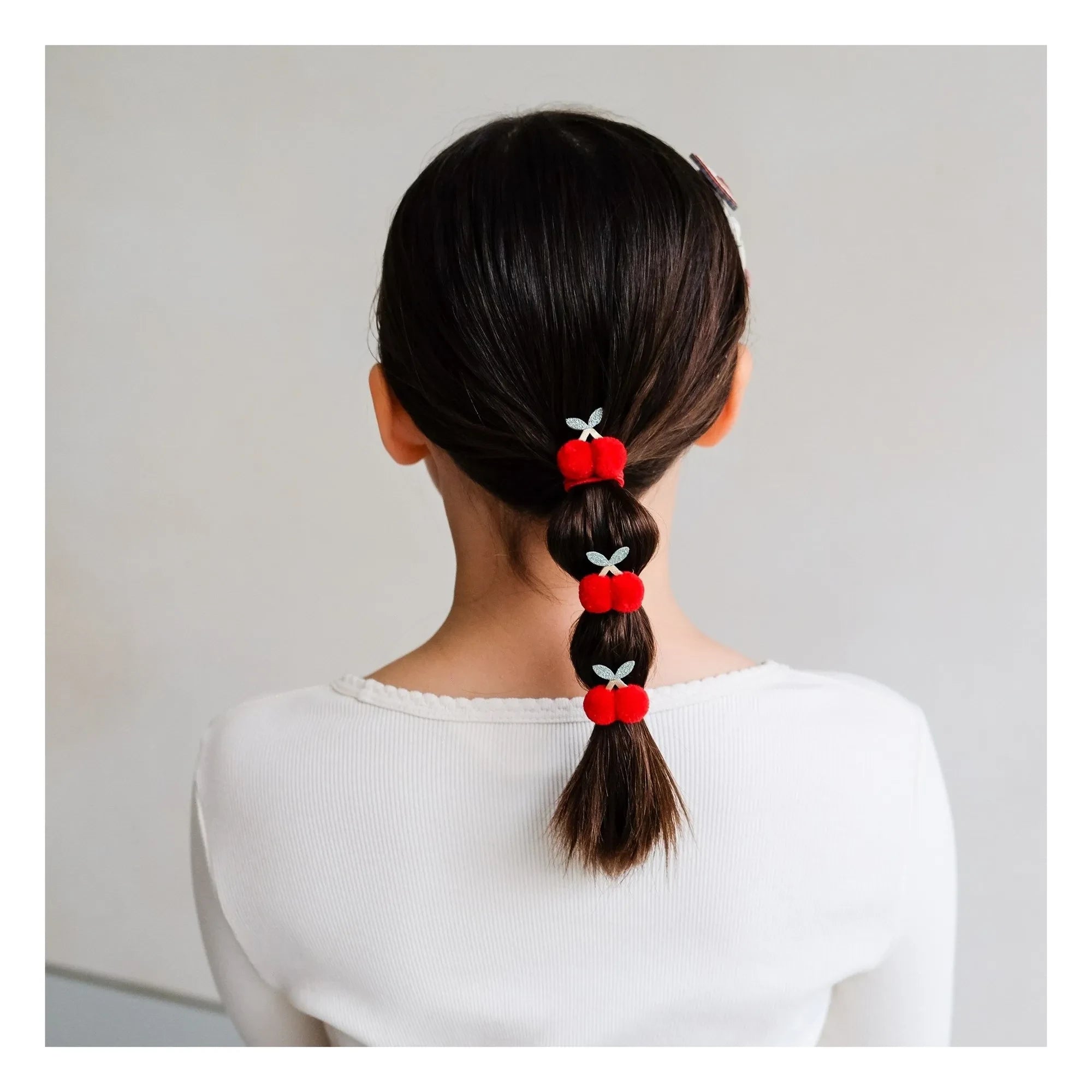 Mimi & Lula - 4er-Set Kirsche Pompon Haargummis | Rot