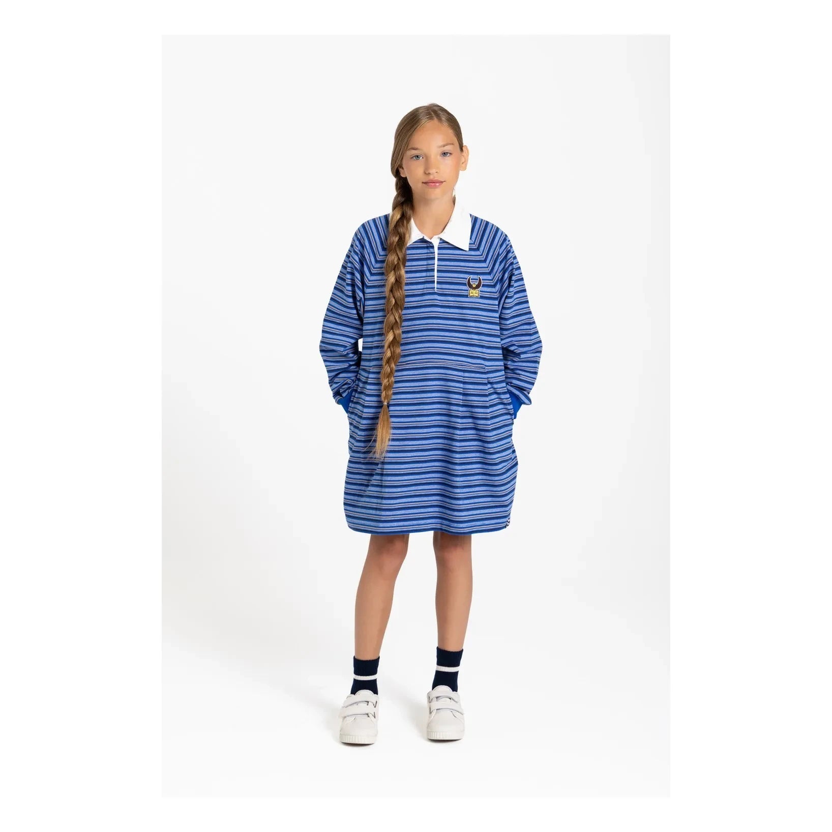 Finger in der Nase – Gestreiftes Polo Esee Kleid | Braun