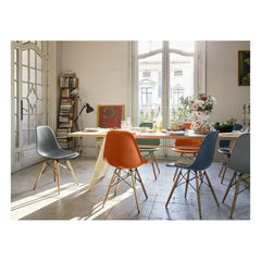 Vitra - DSW Plastikstuhl - Ahornuntergestell - Charles & Ray Eames | Meerblau