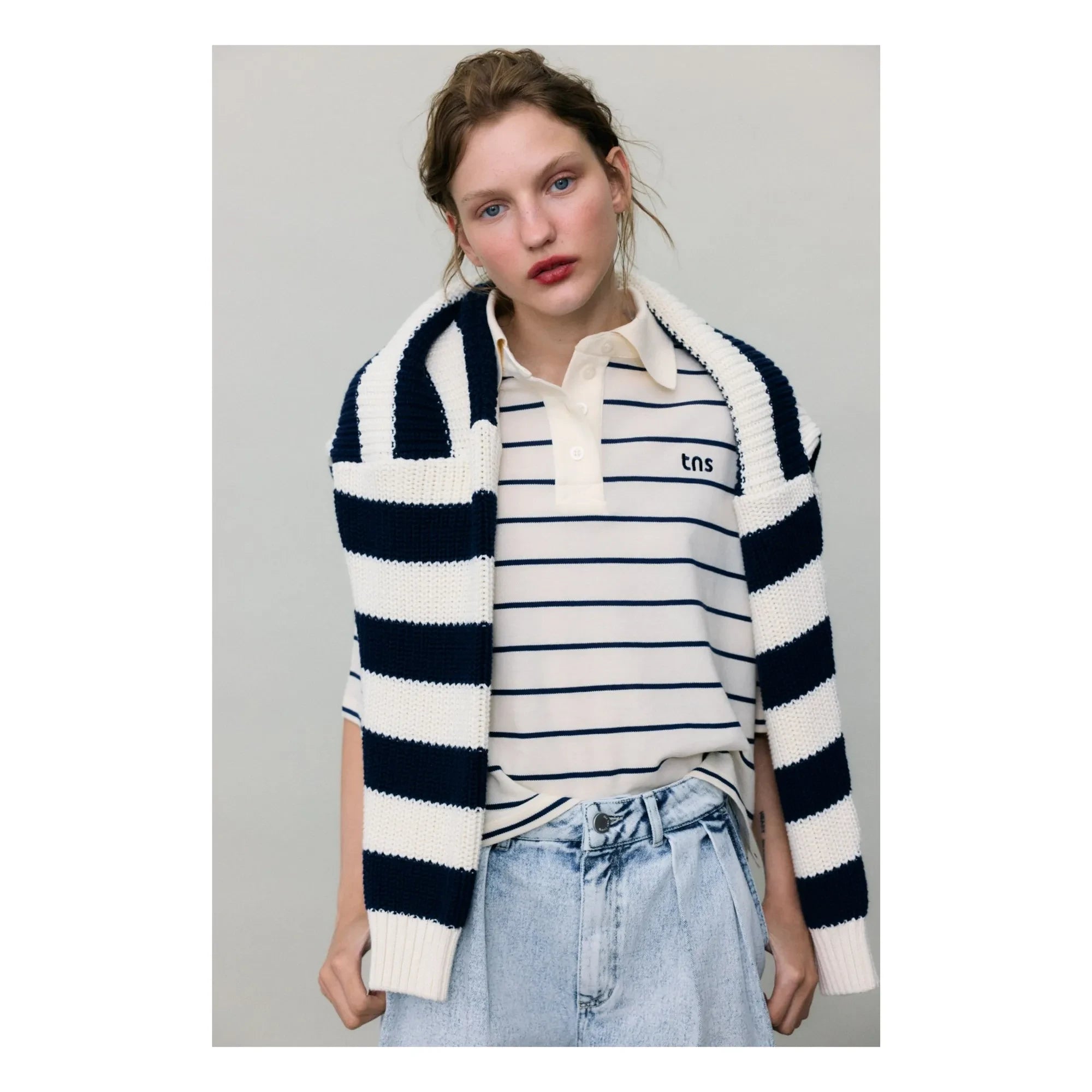 the new society - Musa Gestreifter Baumwollpullover | Nachtblau