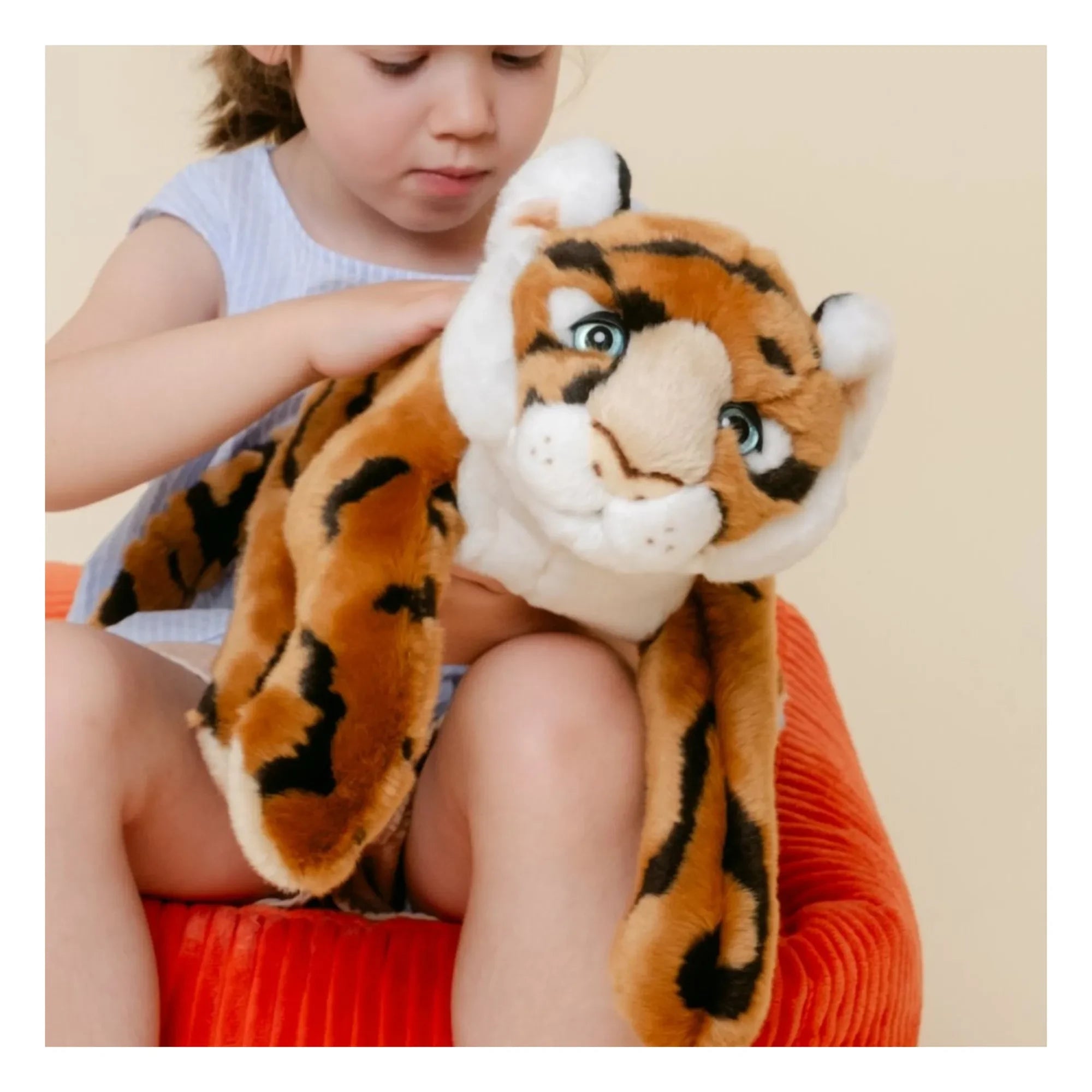 La Pelucherie - César Tiger Plüsch 35 cm | Orange