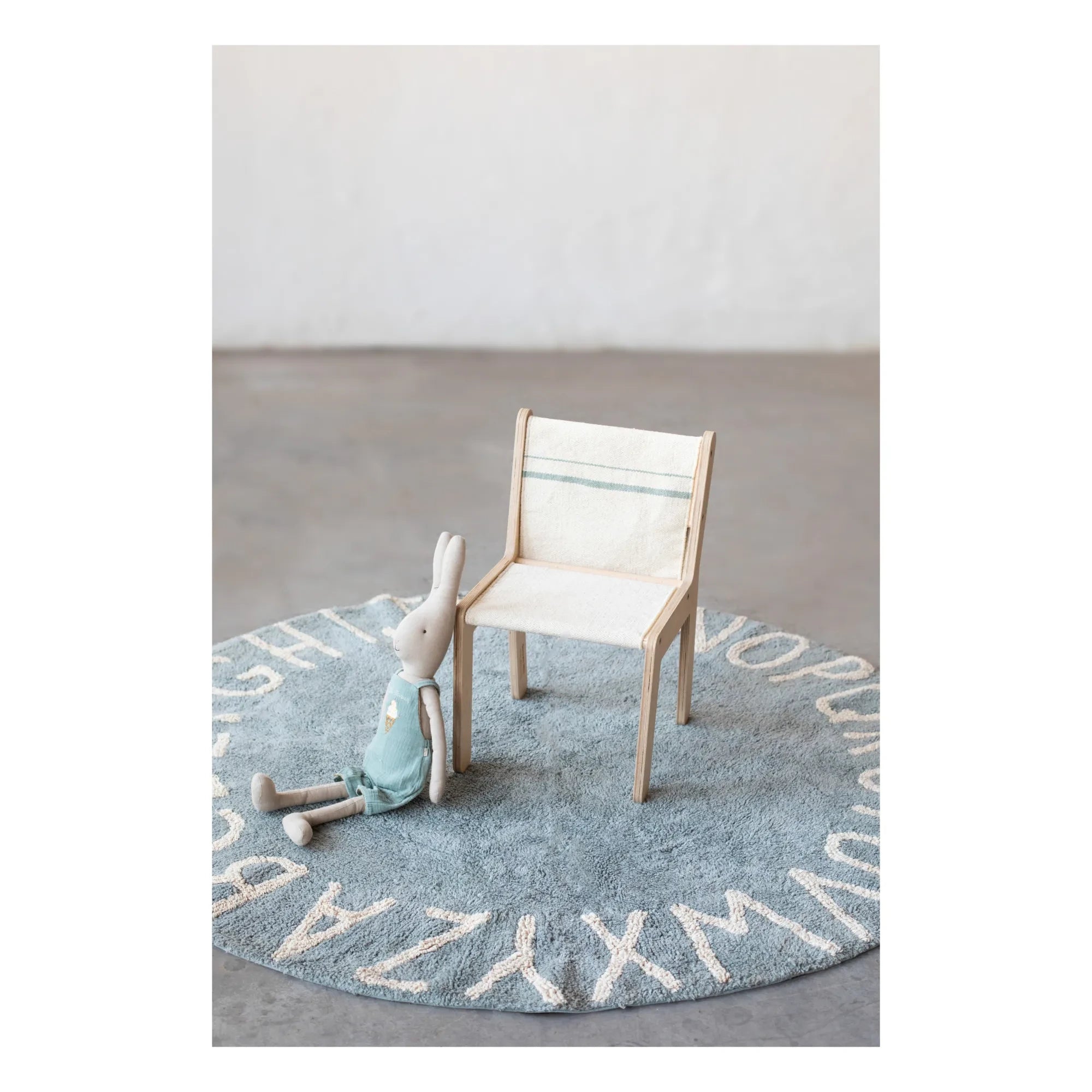 Lorena Canals - Abnehmbarer Birkensessel Sillita | Hellblau
