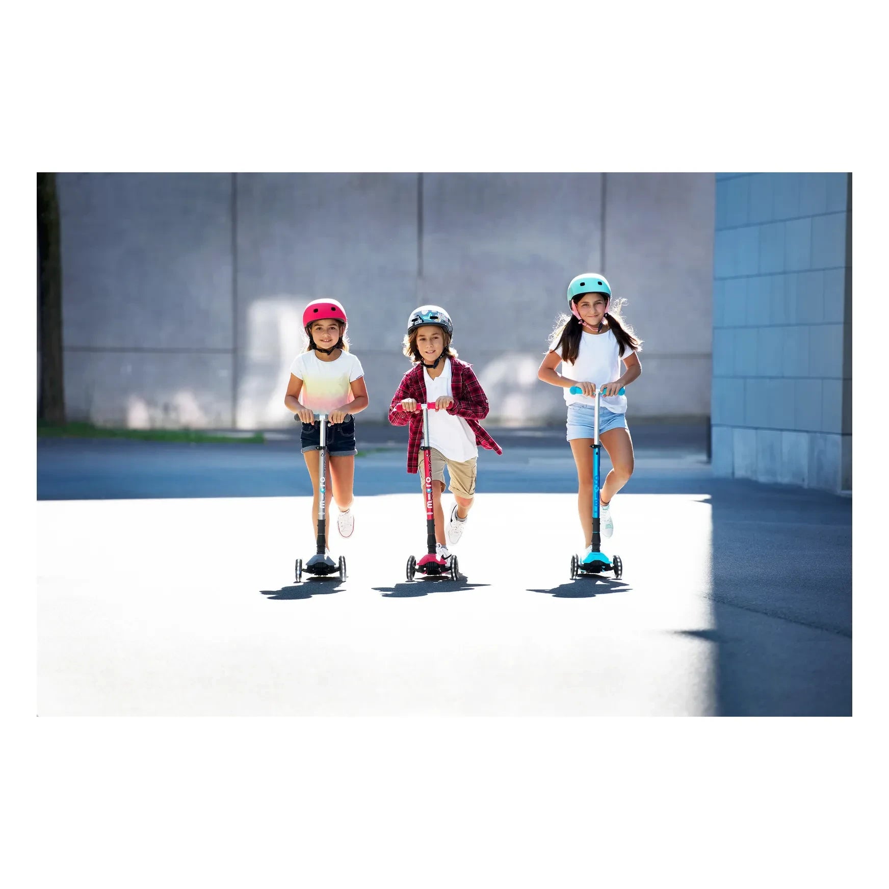 Micro - Maxi Faltbarer LED Scooter | Grau