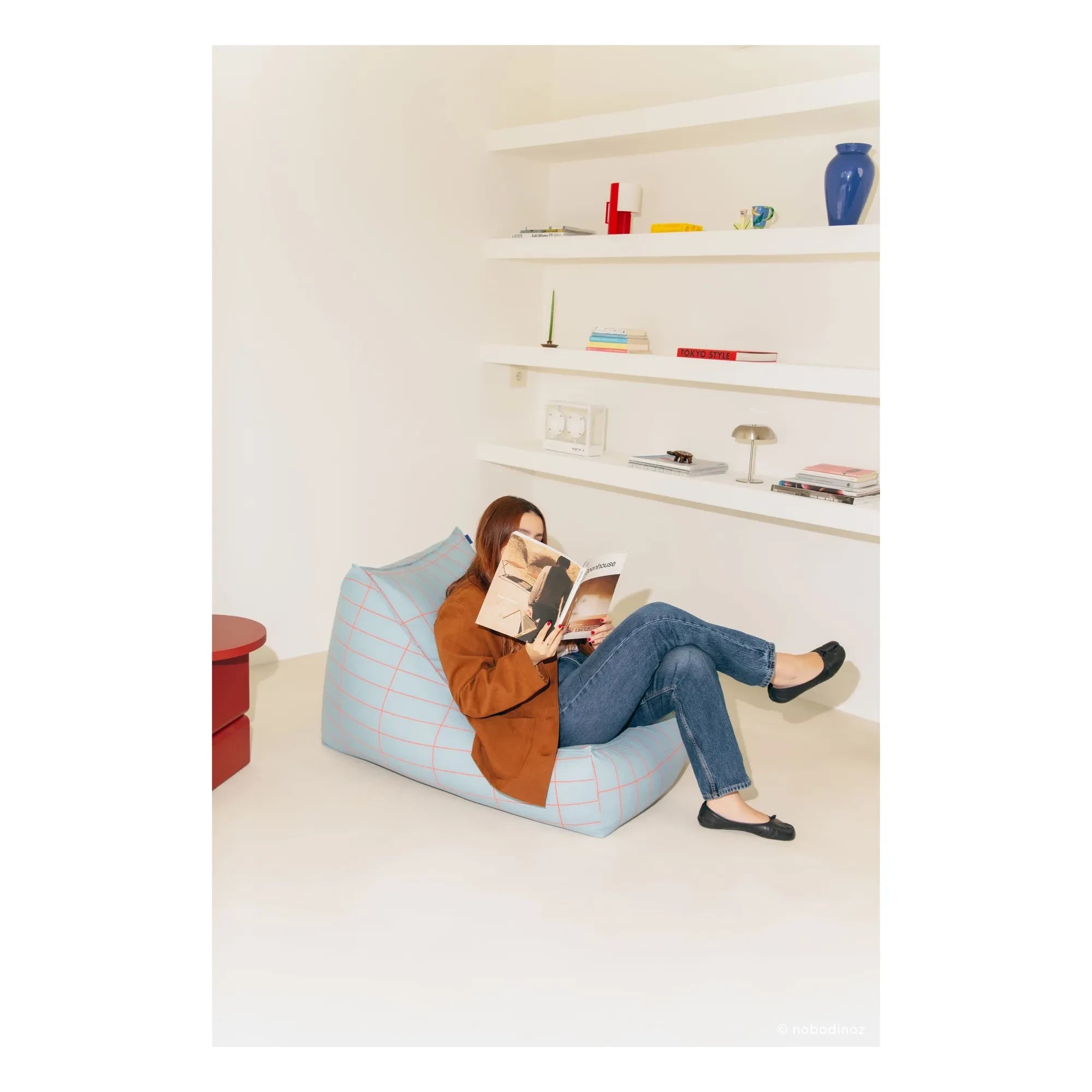 Nobodinoz - Vibes langer Pouf | Blau