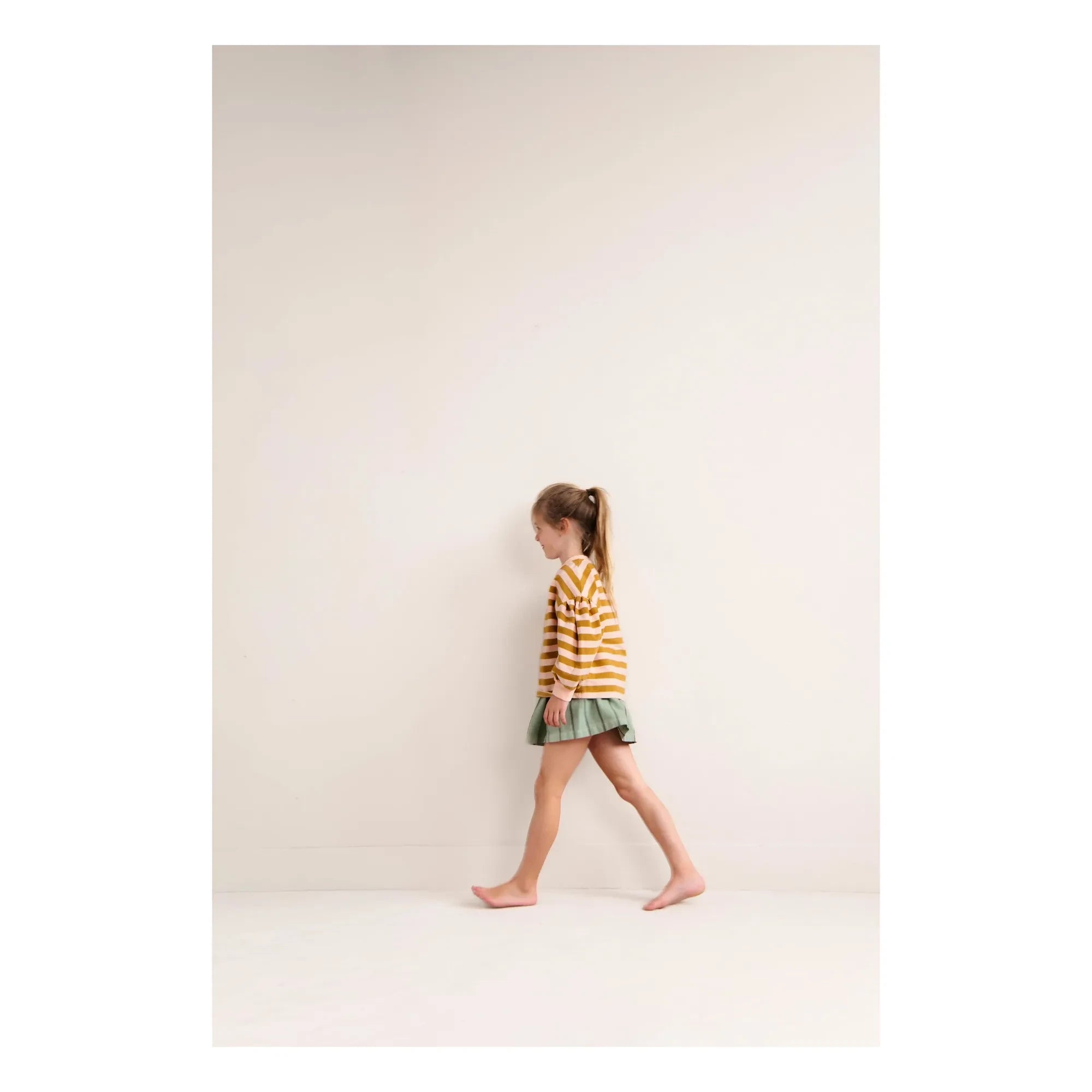 Jenest - Millie gestreiftes Sweatshirt aus Bio-Baumwolle | Senf