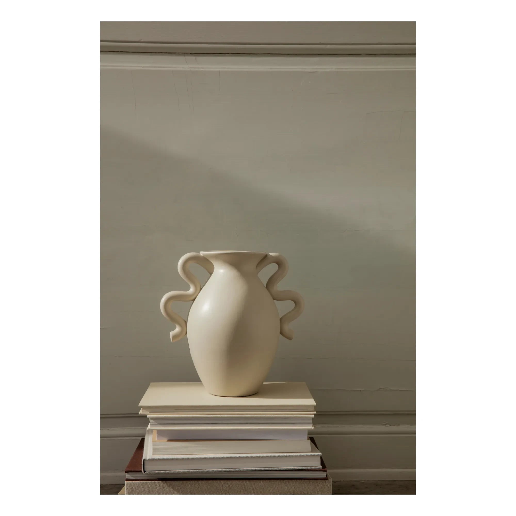 Ferm Living - Verso Steingutvase | Creme