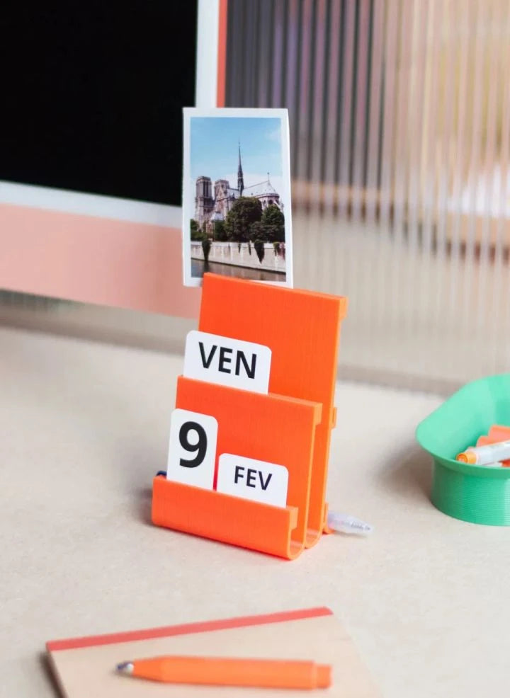 Warren & Laëtitia - Joes Perpetual Kalender | Orange