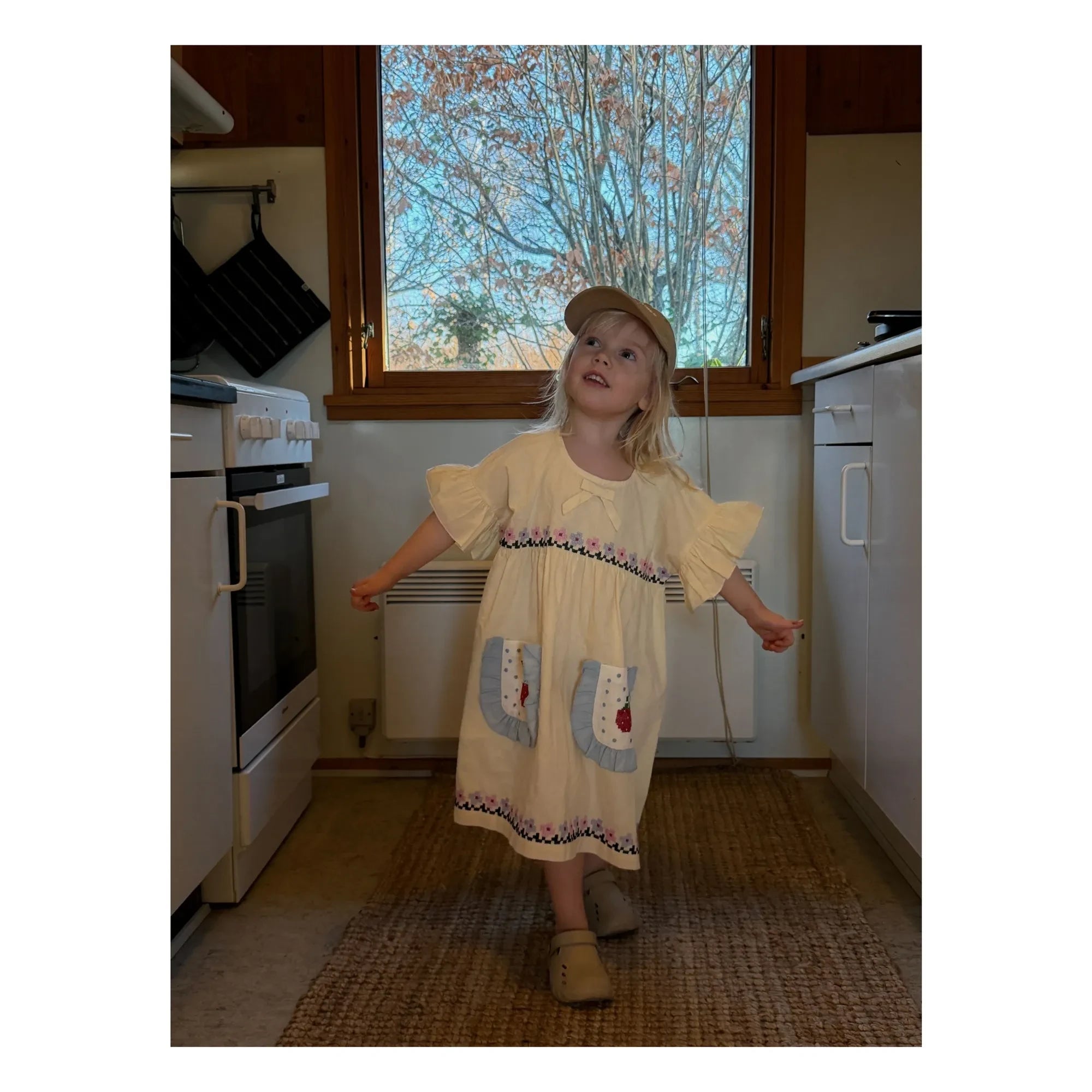 SISSEL EDELBO - Ohio Bio-Baumwollkleid - Kinderkollektion | Hellgelb