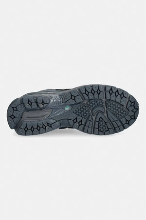 New Balance 1906 Sneakers