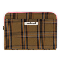 Rose in April - Octave Tartan Laptoptasche | Braun
