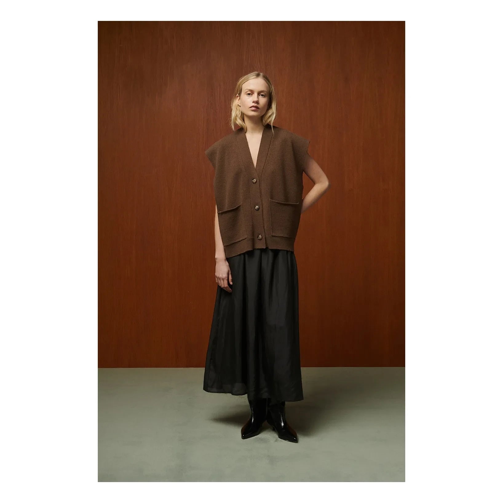 BELLEPIECE - David Merino-Wollweste | Braun