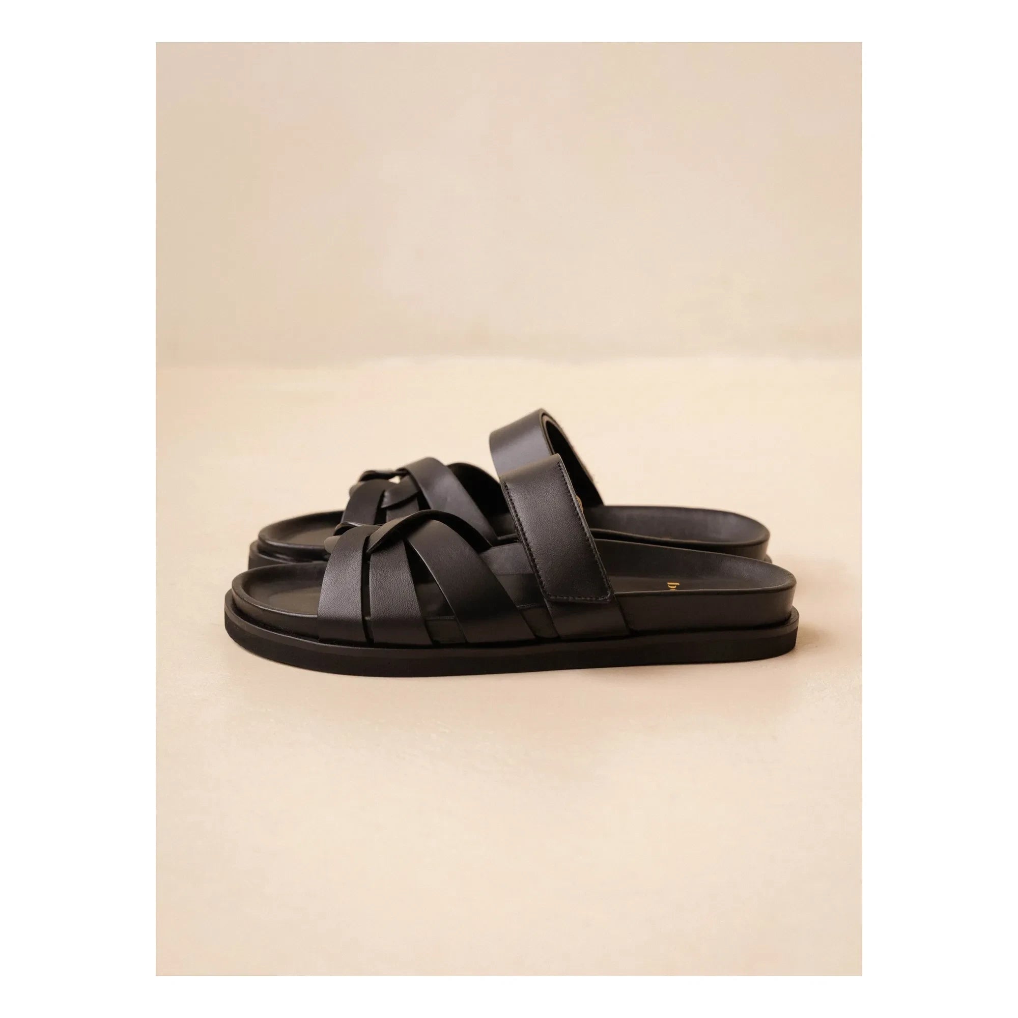 Bobbies - Atlas Leder Sandale | Schwarz