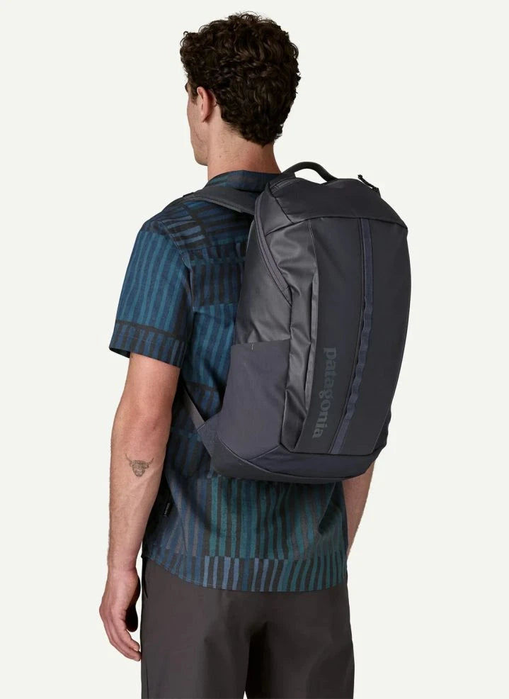 Patagonia - Black Hole 25L Rucksack | Dunkelgrau